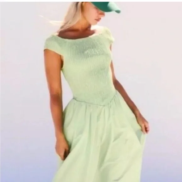 Free People Women Ceci Smocked Midi City Dress Sz S In Mint Green